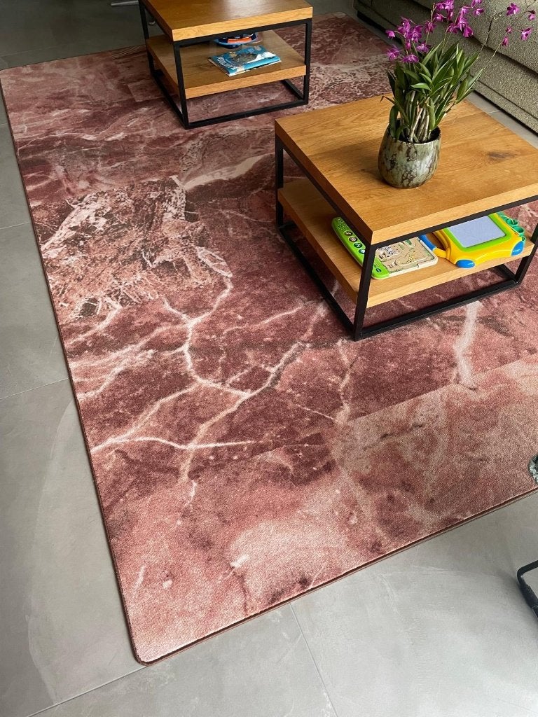 Mooi roze gemarmerd vloerkleed, Ophalen, 200 cm of meer, Zo goed als nieuw, 200 cm of meer