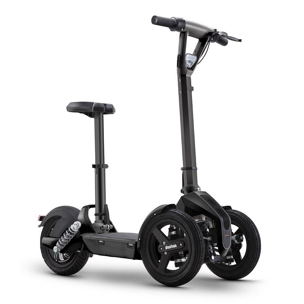 Doohan Ilark zwart snorscooter 3 wielen bij Scooterforyou, Overige merken, Gebruikt, Ophalen of Verzenden, Benzine