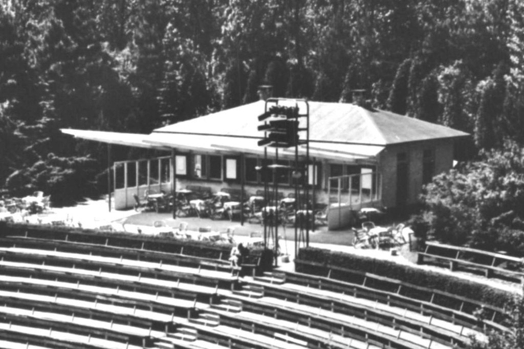 967609	Bloemendaal	Openluchttheater	NH  1959, Ophalen of Verzenden, 1940 tot 1960, Ongelopen, Noord-Holland