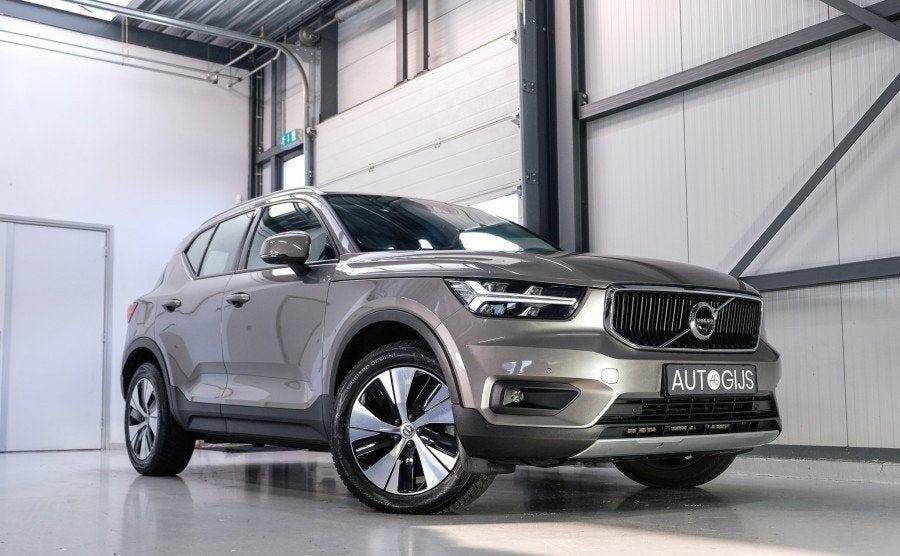 XC40 T5 Plug-in Hybride Full Options | Distributie vernieuwd, Auto's, Volvo, 1800 kg, 179 pk, SUV of Terreinwagen, 111 €/maand