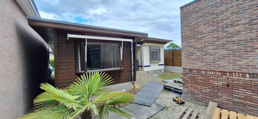 Mooie woonunit 90m2. in prima staat!, Ophalen