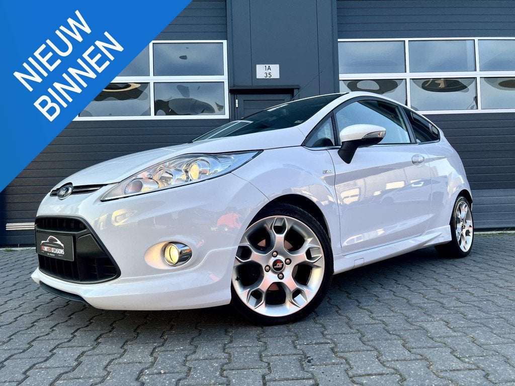 Ford Fiesta 1.6 ST-LINE *120PK*LEER*ECC*SONY, 1596 cc, Gebruikt, 4 cilinders, Automatische klimaatregeling