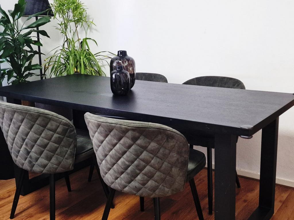 Complete woonkamerset: Eettafel, stoelen, salontafel, TV-meu, Huis en Inrichting, Complete inboedels, Ophalen of Verzenden, S