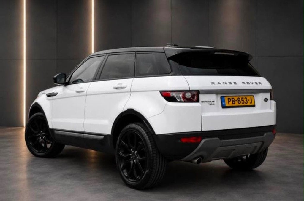 Land Rover Range Rover Evoque TD4 4WD AUT 2014 Wit 2.2, Auto's, Wit, Diesel, Particulier, Dealer onderhouden