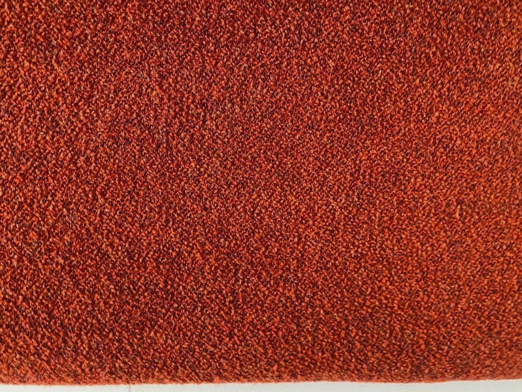 Kvadrat Tundra 2; oranje; bouclé; restant meubelstof, Wol, 120 cm of meer, Nieuw, Oranje