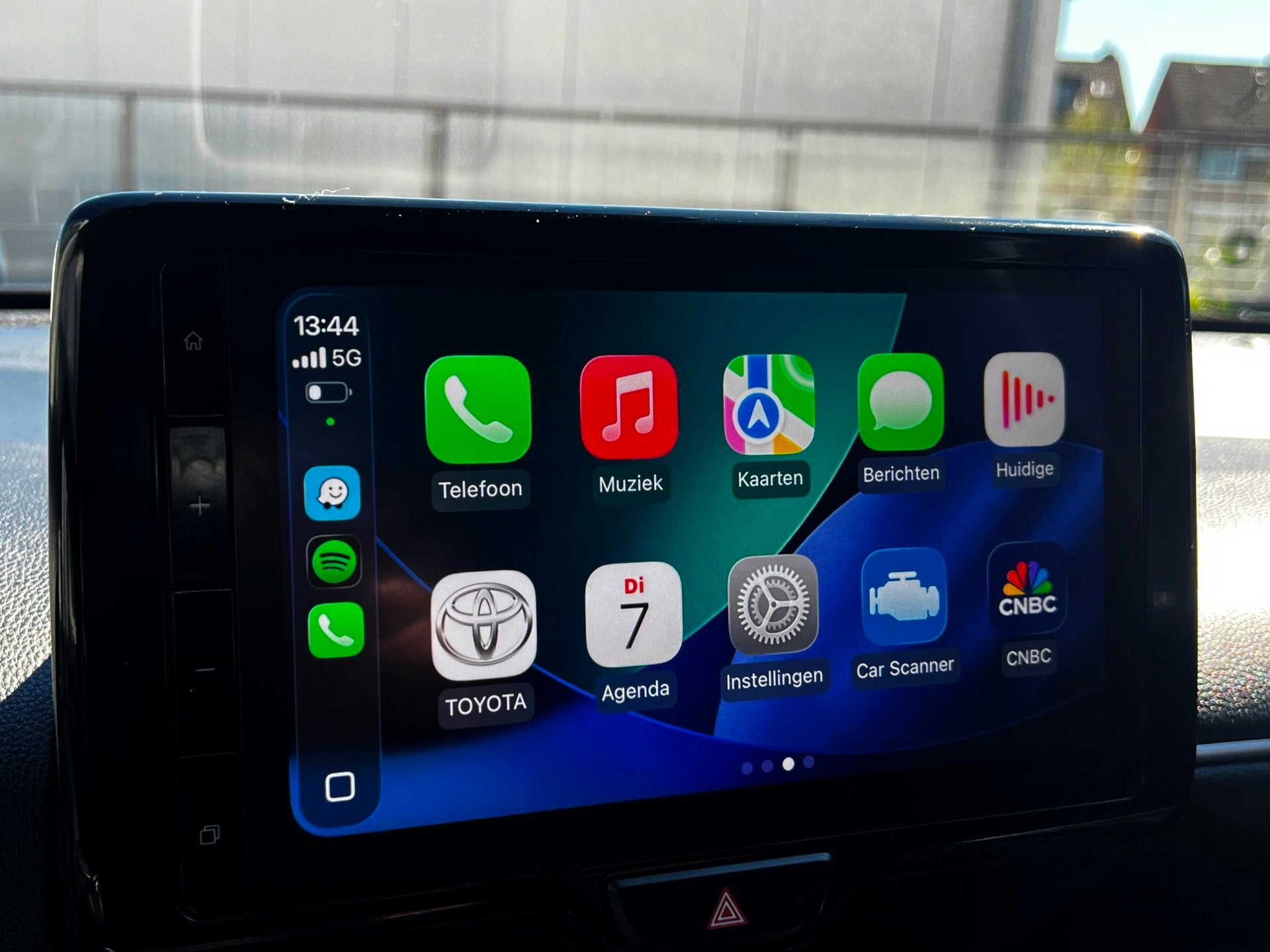 Toyota Yaris 1.5 Hybrid 115 First Edition carplay_Camera_Dig, 450 kg, Euro 6, Met garantie (alle), 450 kg