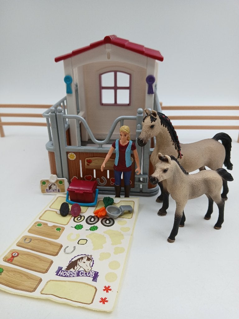 Schleich 42434 & 42369 Stal en Paardenwei met toegangspoort, Ophalen of Verzenden, Gebruikt