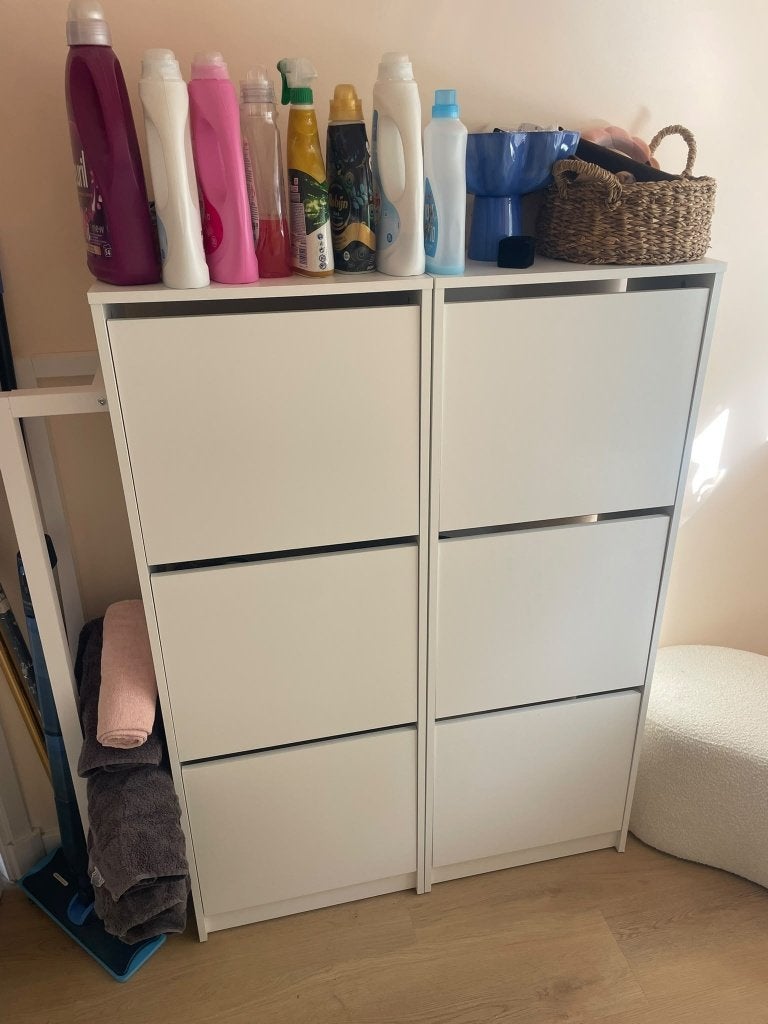 Schoenenkasten, Ophalen, Zo goed als nieuw