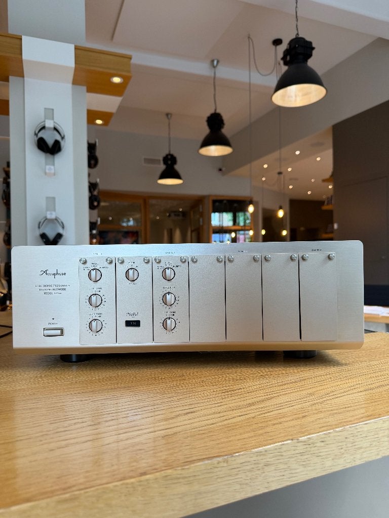 Accuphase F-25V, Ophalen, Gebruikt