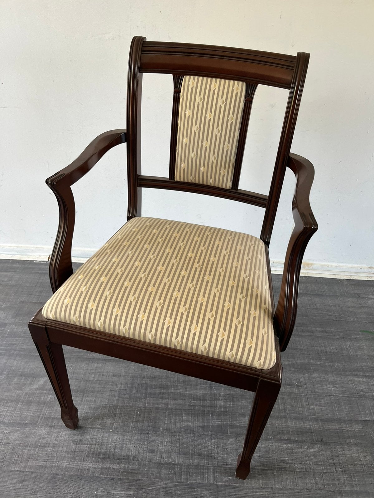 Heldense eetkamerstoelen set van 2, Ophalen