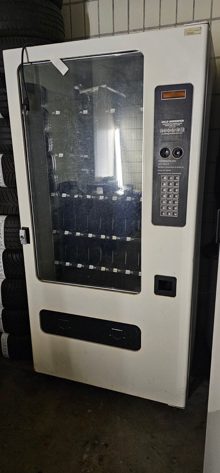 snoepautomaat of andere producten, Ophalen