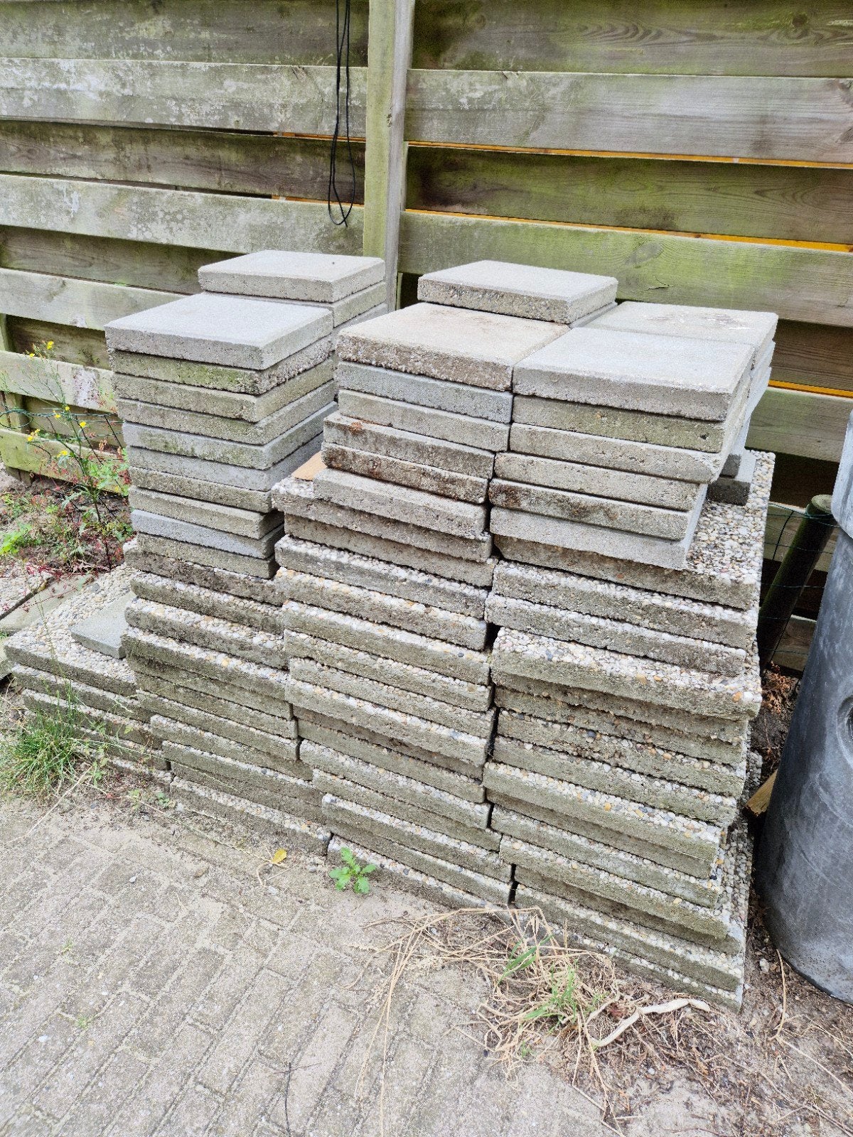 Tegels gratis af te halen, Ophalen, Gebruikt, Beton, Terrastegels