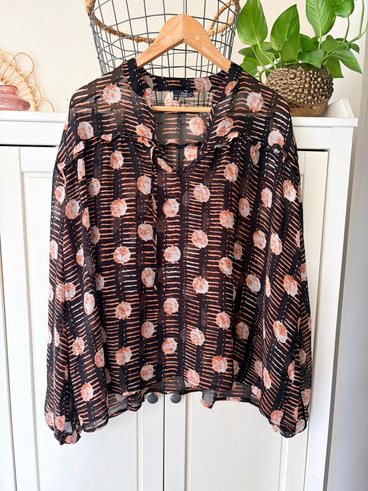 Norah blouse maat 46, Ophalen of Verzenden, Zo goed als nieuw, Maat 46/48 (XL) of groter, Zwart