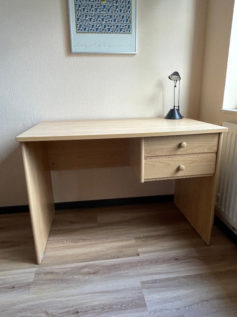 Bureautje met bureau/game stoel, Ophalen, Gebruikt, Schoolbureau