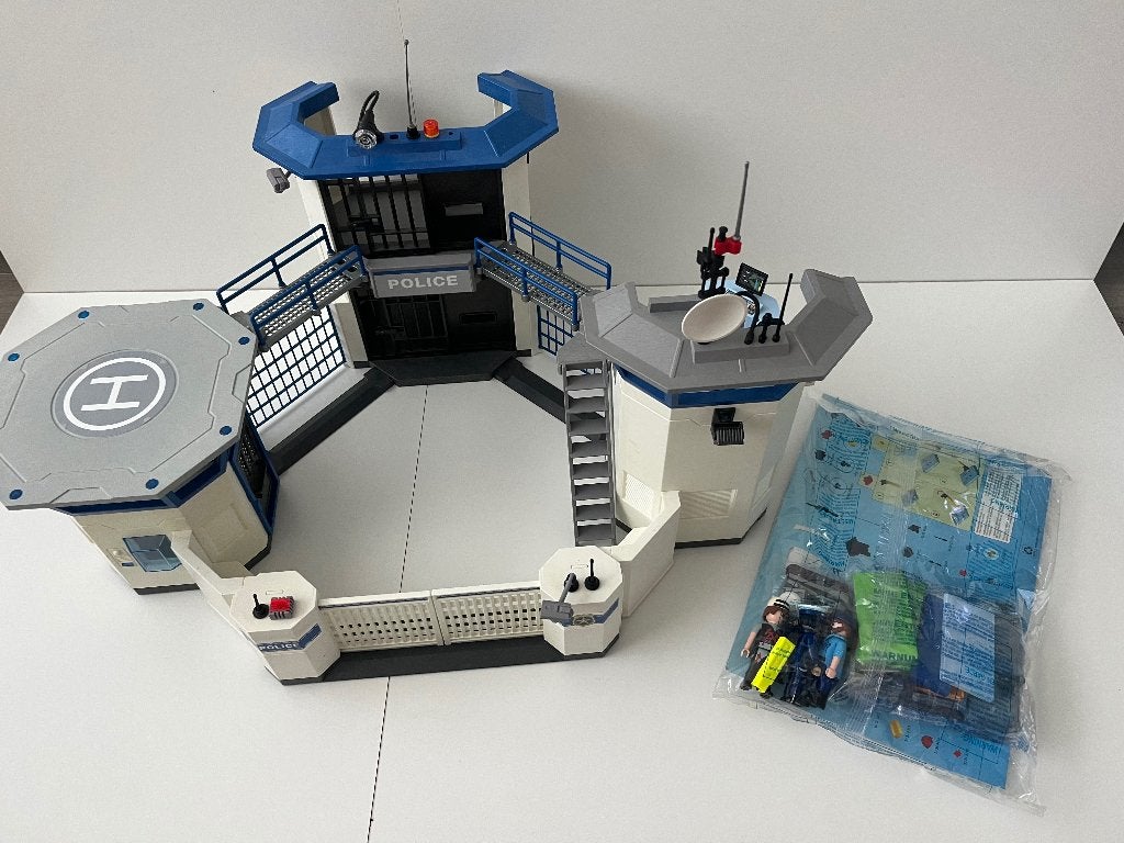 Playmobil Politiebureau compleet met voertuigen, Kinderen en Baby's, Ophalen, Gebruikt, Complete set, Gebouw