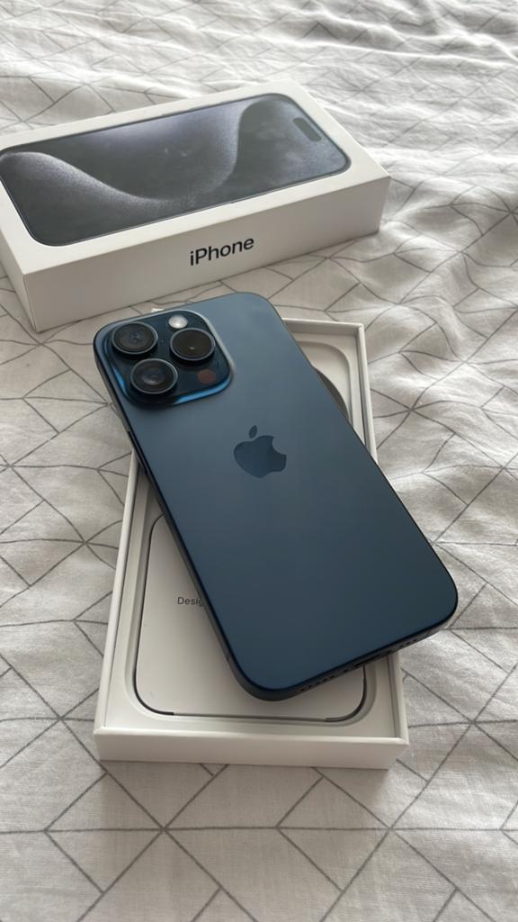 Iphone 15 Pro 128GB - Zo goed als nieuw, 128 GB, Blauw, Ophalen of Verzenden, Zo goed als nieuw