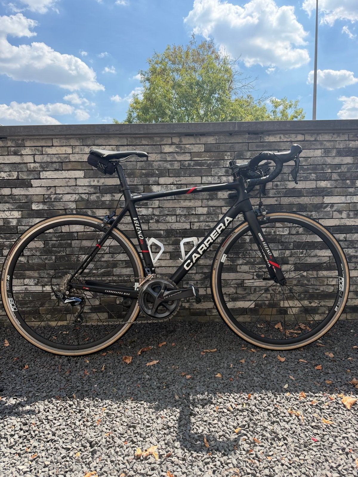 Carrera Veleno Lite racefiets, 28 inch, Gebruikt, 10 tot 15 versnellingen, Velgrem