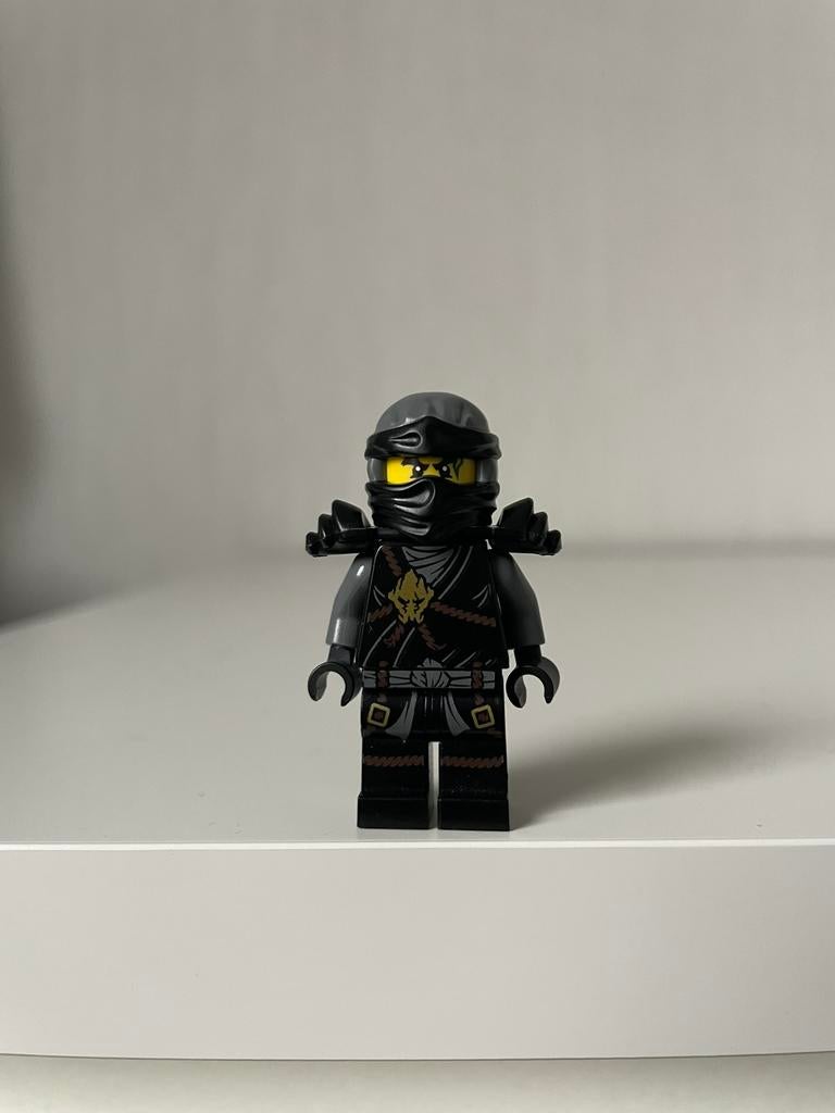 Lego Ninjago Cole Honor Robe, Ophalen, Lego, Zo goed als nieuw, Minifiguur