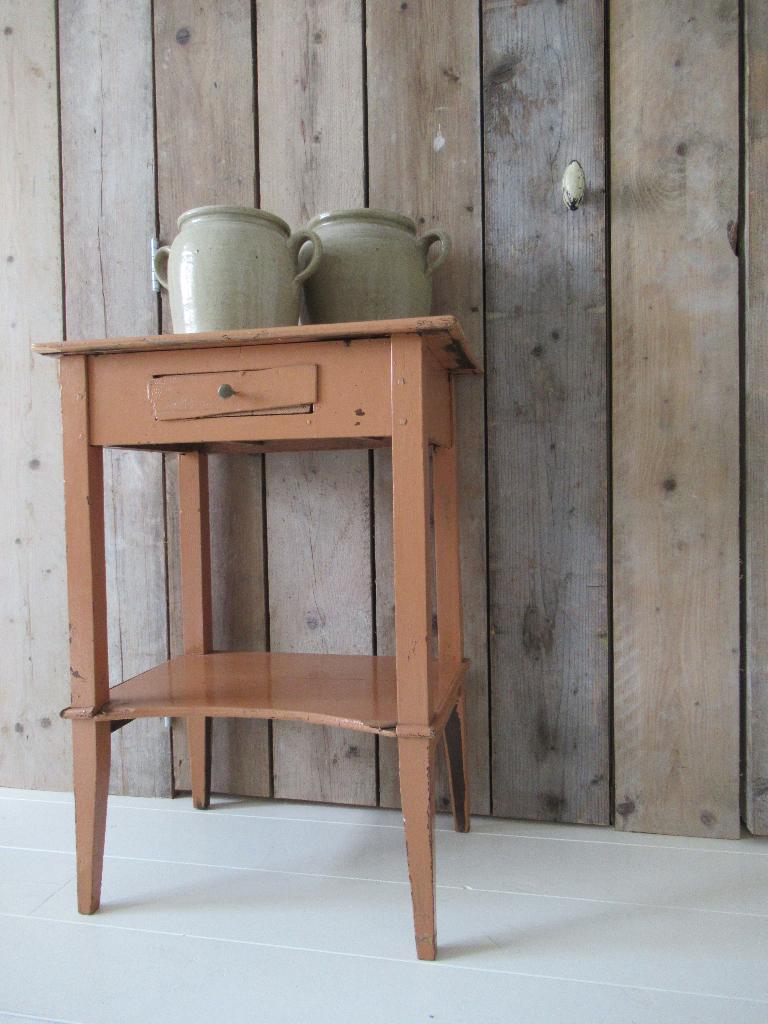 ~ prachtig oud tafeltje, bricbracbrocante ~, Antiek en Kunst, Ophalen