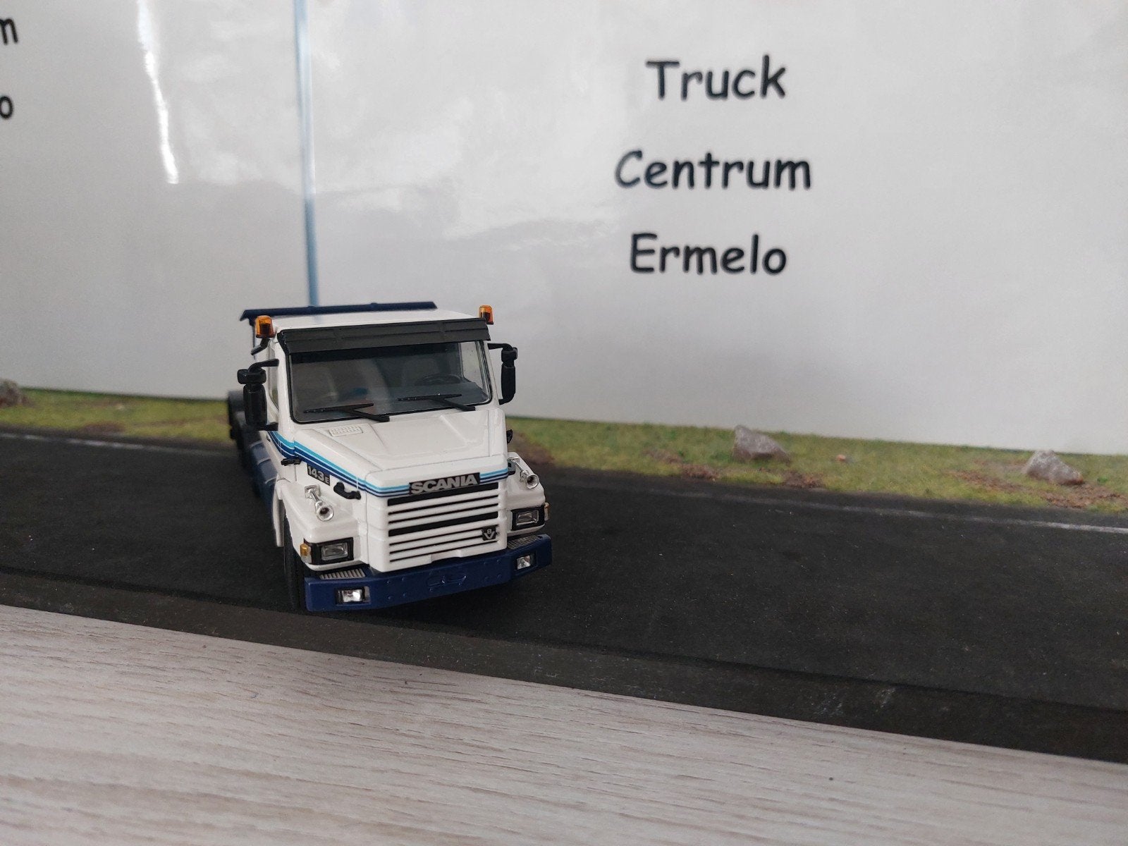 SCANIA 3 TORPEDO 6X4
Verzending is voor rekening en risico k, Ophalen of Verzenden, Nieuw, Bus of Vrachtwagen, Wsi
