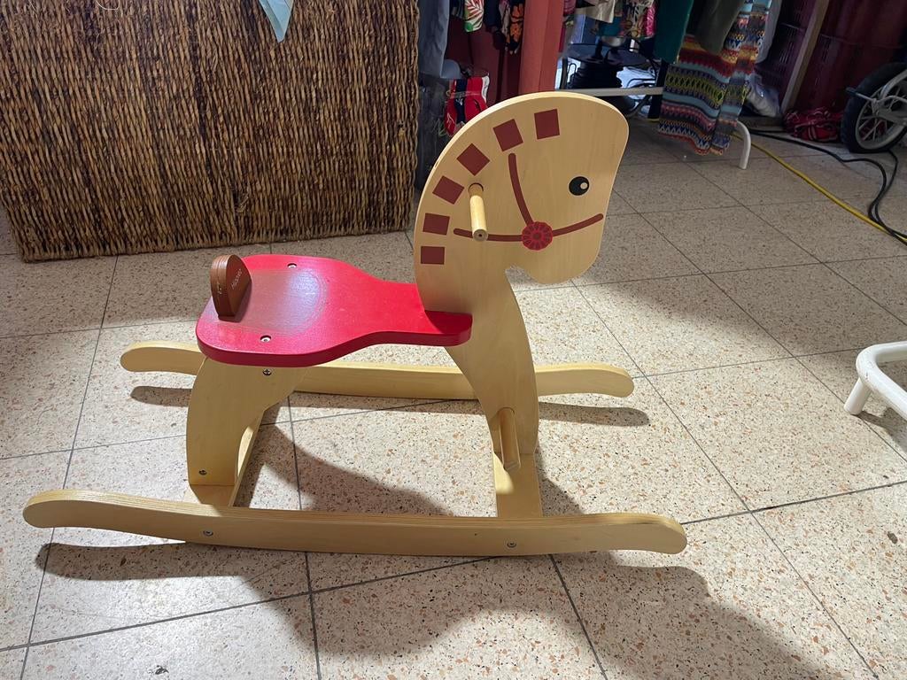 Houten hobbelpaard, Kinderen en Baby's, Ophalen of Verzenden, Zo goed als nieuw