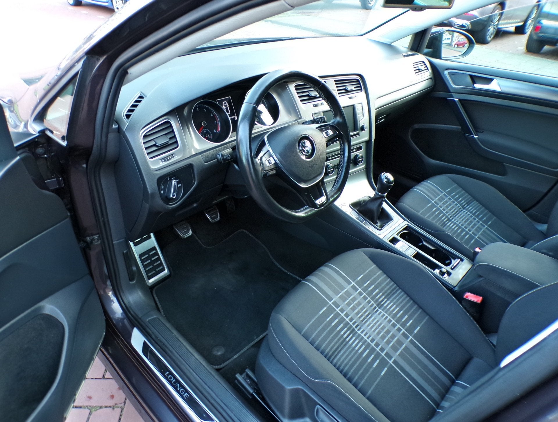 Volkswagen Golf 1.4 TSI ACT Business Edition R Connected 150, Voorwielaandrijving, Gebruikt, Euro 6, 4 cilinders