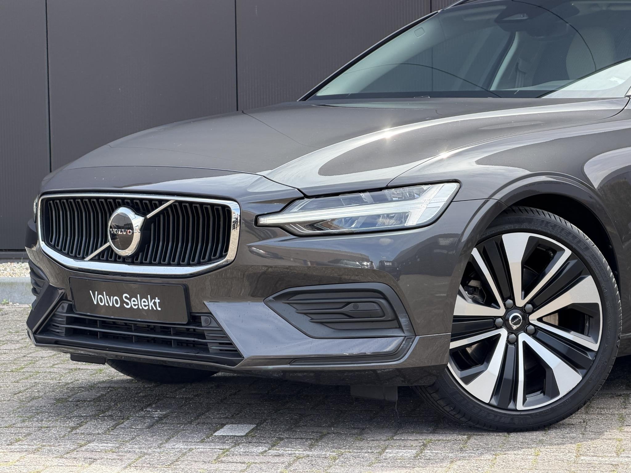 Volvo V60 2.0 B3 Core intellisafe/ keyless entry/ climate li, Auto's, Stof, 4 cilinders, 1634 kg, 163 pk