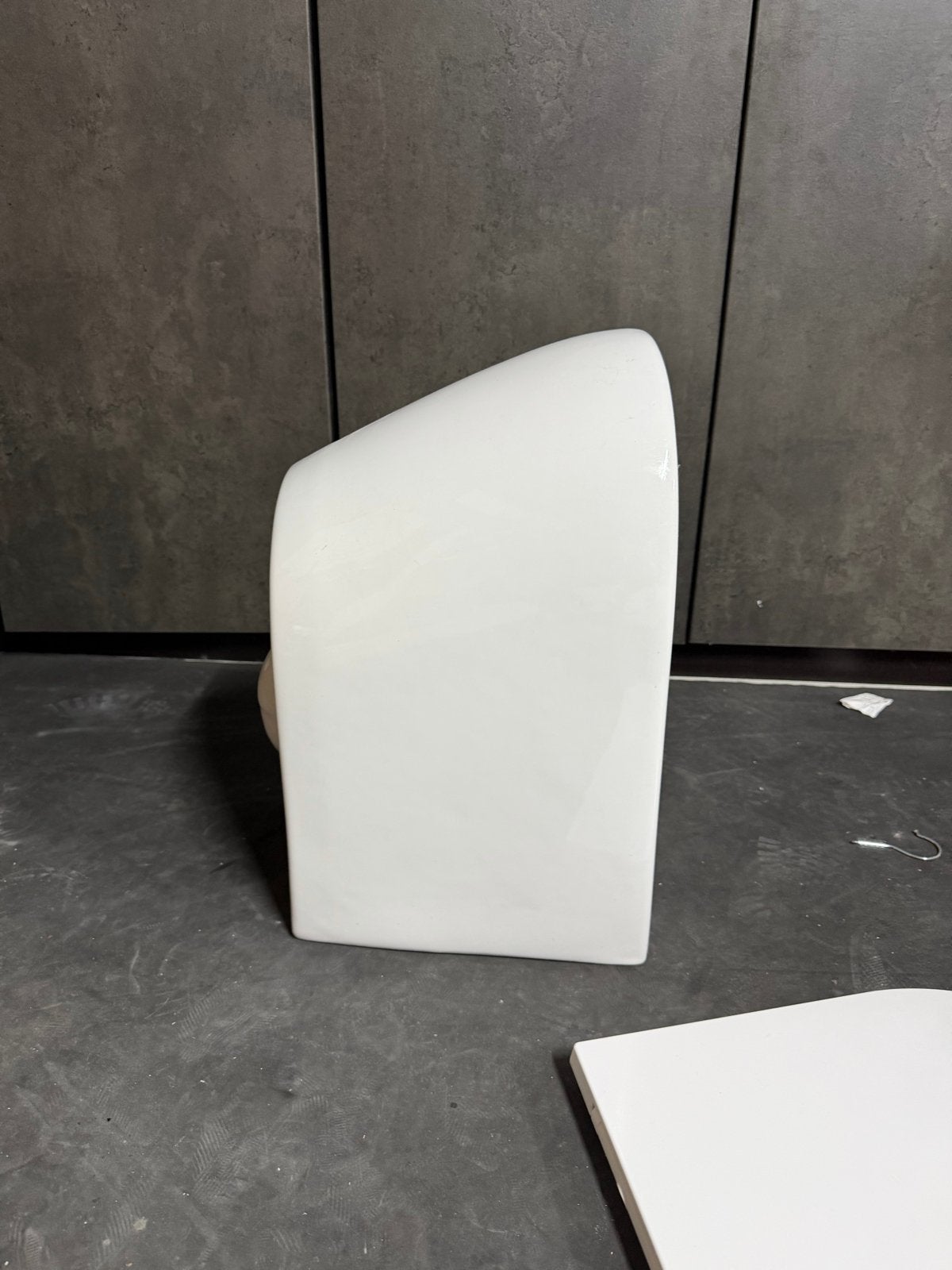 Saniclear Jama Toilet met Soft Close Toiletbril, Doe-het-zelf en Verbouw, Sanitair, Ophalen, Zo goed als nieuw, Toilet