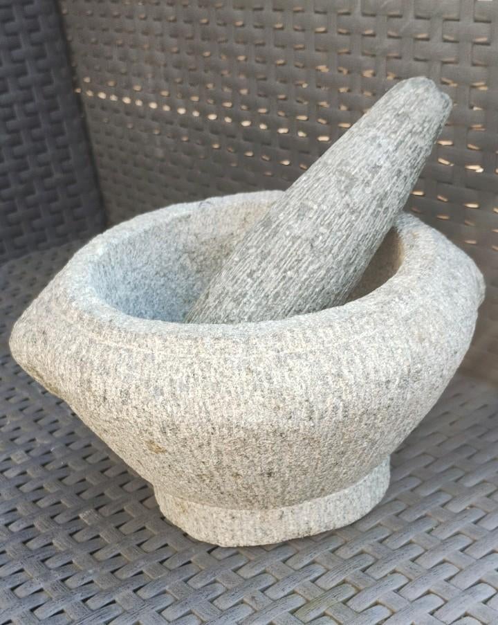 Robuuste granieten vijzel met stamper, Ophalen of Verzenden, Steen/keramiek, Grijs, Overige merken
