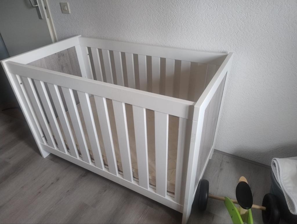 Ledikant Babydump met matras en toebehoren, Ophalen, Gebruikt, Ledikant