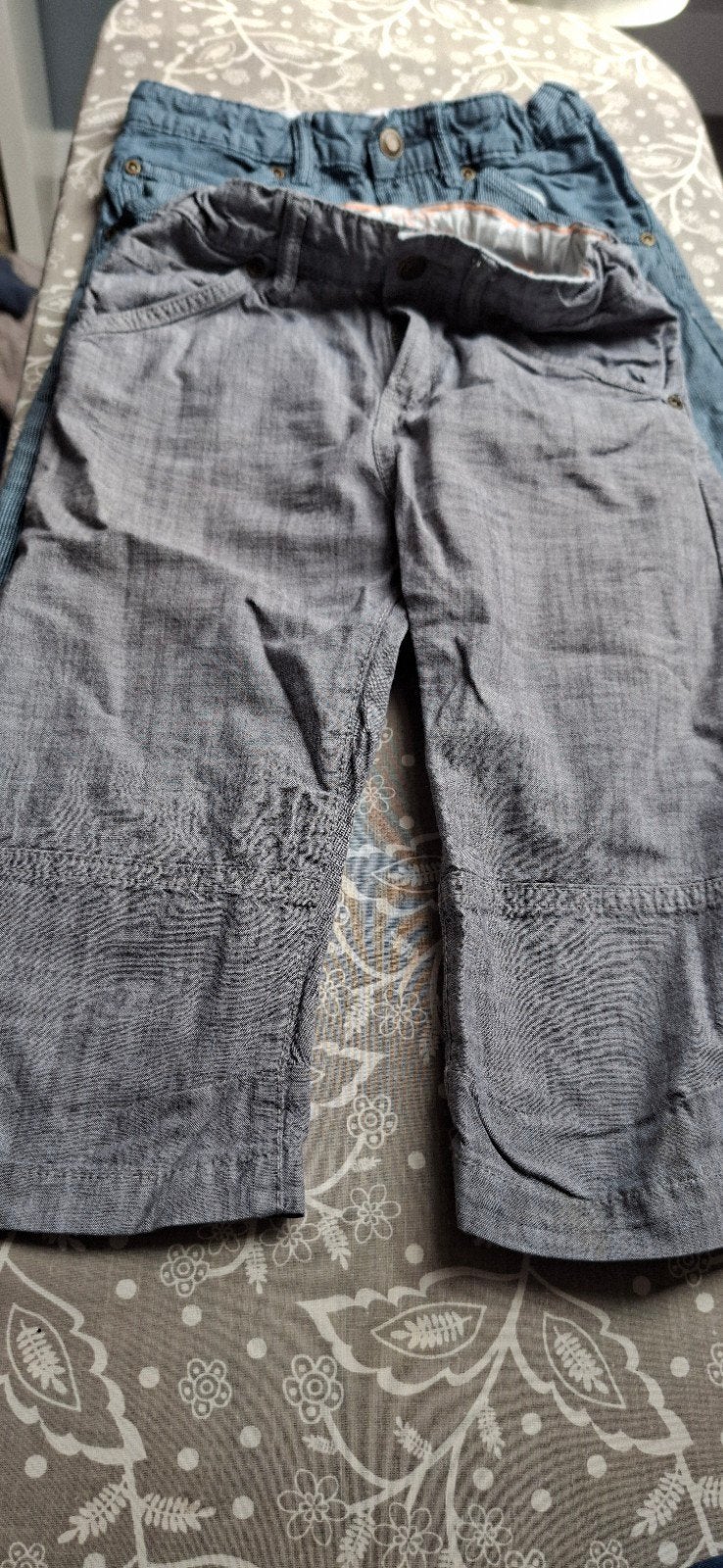 Jongens korte broeken maat 128, Kinderen en Baby's, Kinderkleding | Maat 128, Ophalen of Verzenden, Zo goed als nieuw, Jongen
