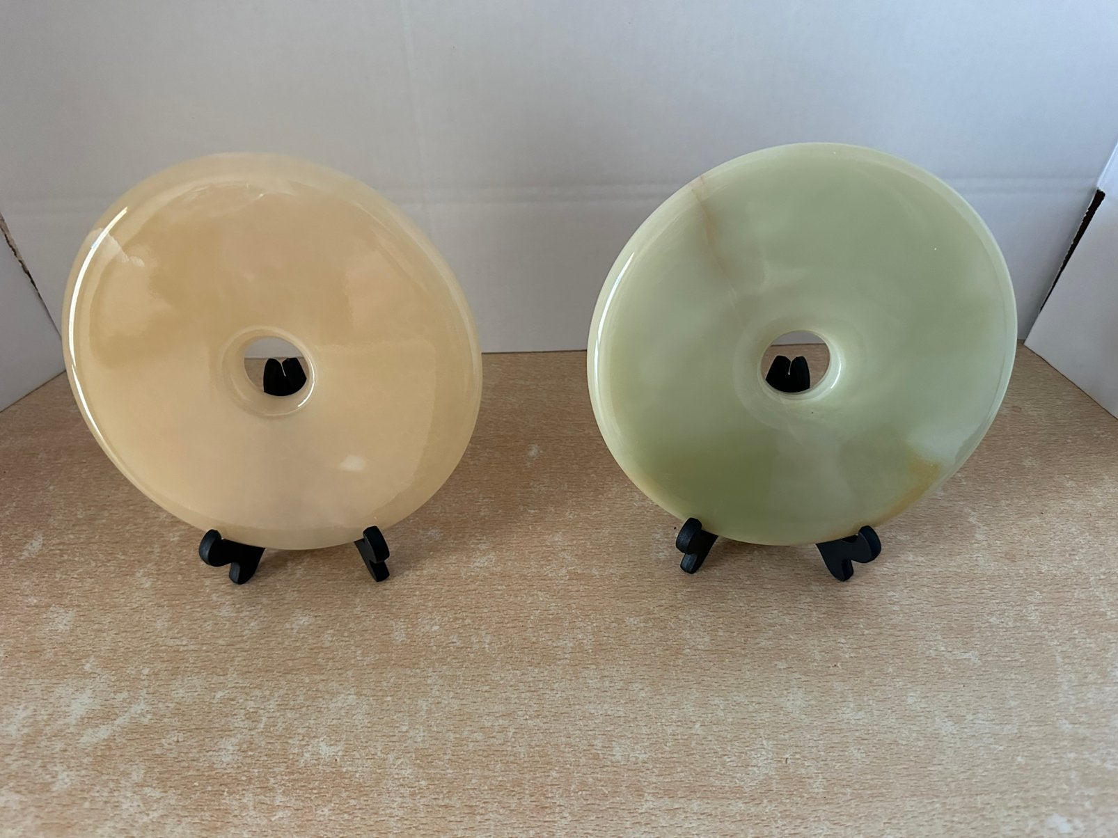 2 x jade bi discs, Natuurlijk materiaal, Overige typen, Op standaard, Ophalen of Verzenden