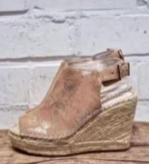 Kenneth Cole - Suedeleren sandalen sleehak maat 41 - Nieuw, Kenneth Cole, Nieuw, X, Roze