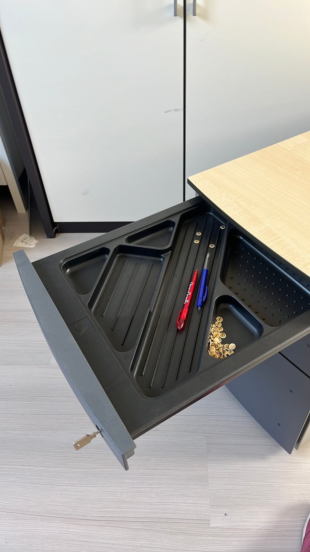 Archief/ladenkast voor onder bureau, Ophalen, Gebruikt