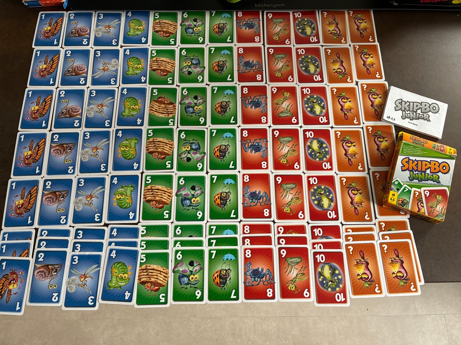 Skip-Bo Junior Kaartspel - Compleet en in goede staat, Drie of vier spelers, Ophalen of Verzenden, Gebruikt