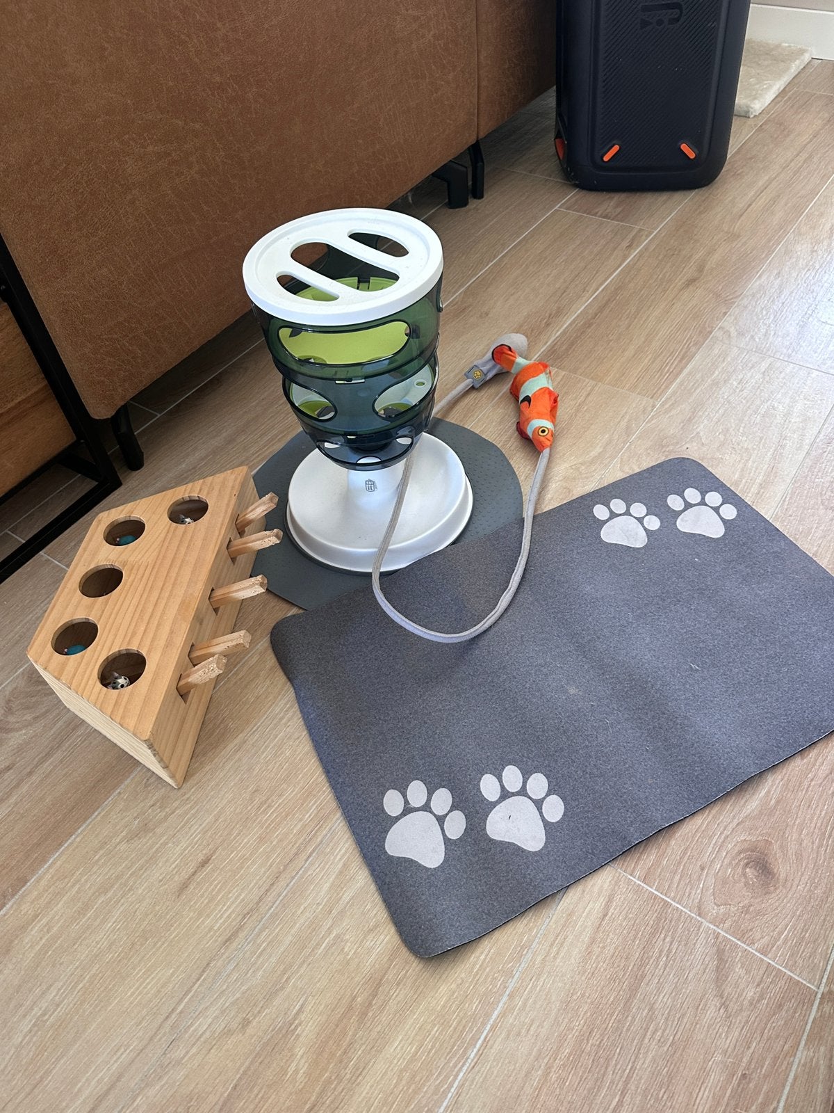 Katten spullen, Ophalen, Zo goed als nieuw