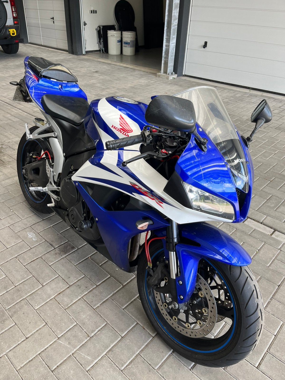 Honda CBR600RR Supersport - Blauw/Wit, Sportuitlaat, 4 cilinders, Gebruikt, Super Sport