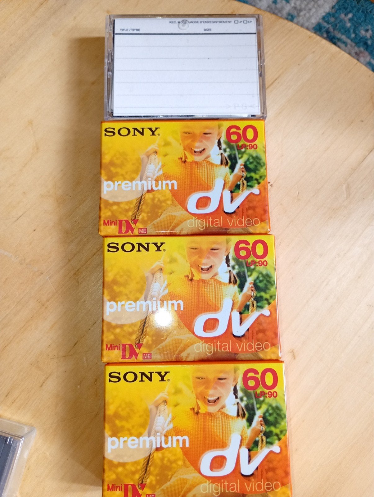 Vintage Sony MiniDV Cassettes + Head Cleaner (Nieuw), Ophalen, Mini dv, Nieuw, Band, Disc of Geheugen