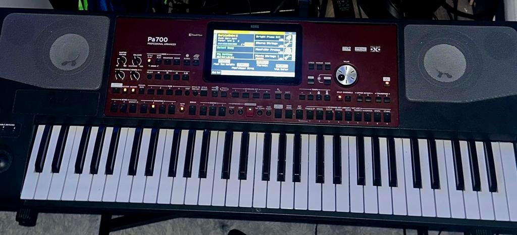 Korg Pa700, Muziek en Instrumenten, Keyboards, Ophalen of Verzenden, Zo goed als nieuw, Overige aantallen, Korg