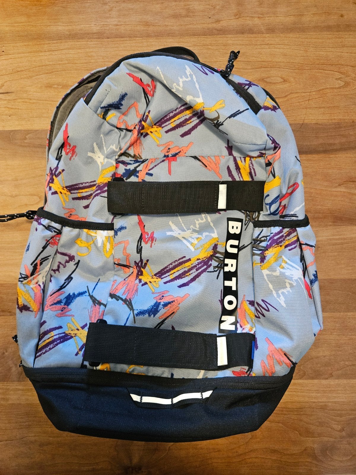 Burton schoolrugzak multi color, meerdere kleuren, 25 tot 40 cm, Zo goed als nieuw, Overige merken, 45 tot 60 cm