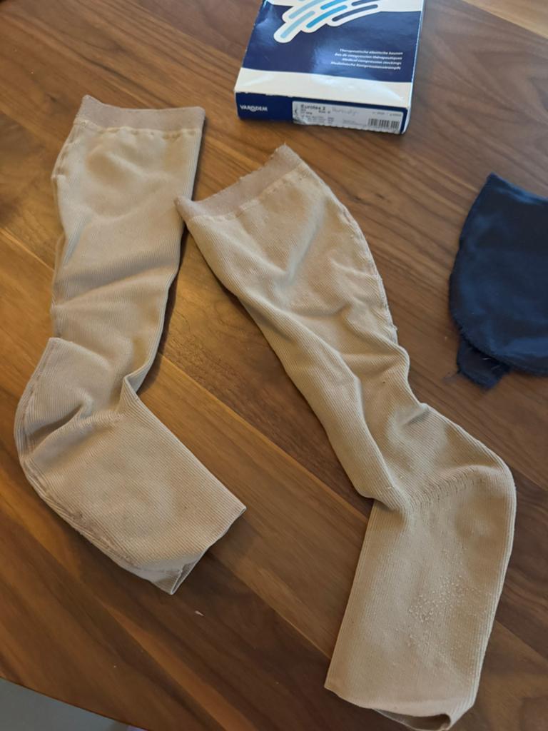 Varodem, steunkousen mt m, Diversen, Ophalen of Verzenden, Zo goed als nieuw