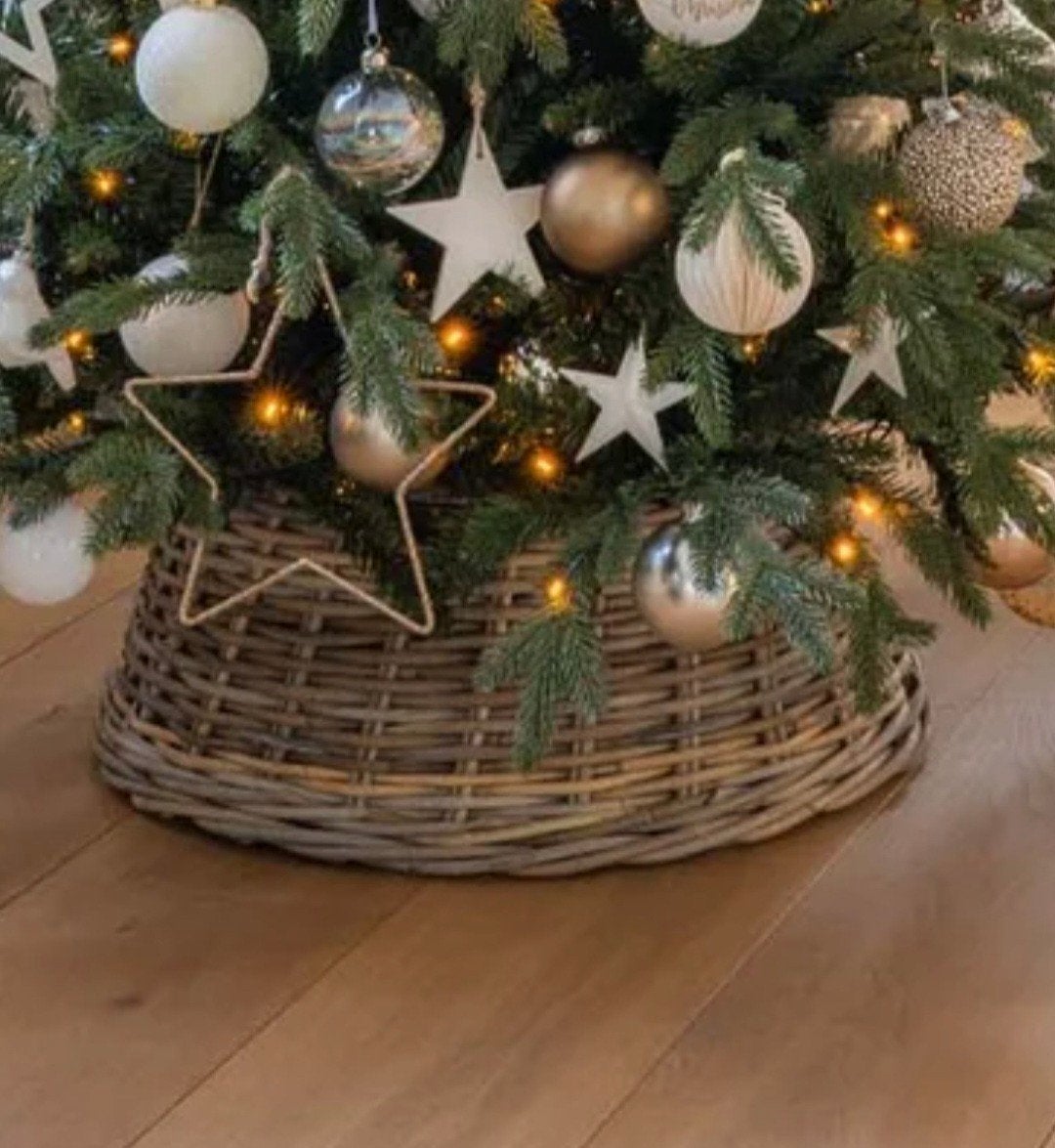 Kerstboomrok mand, Ophalen