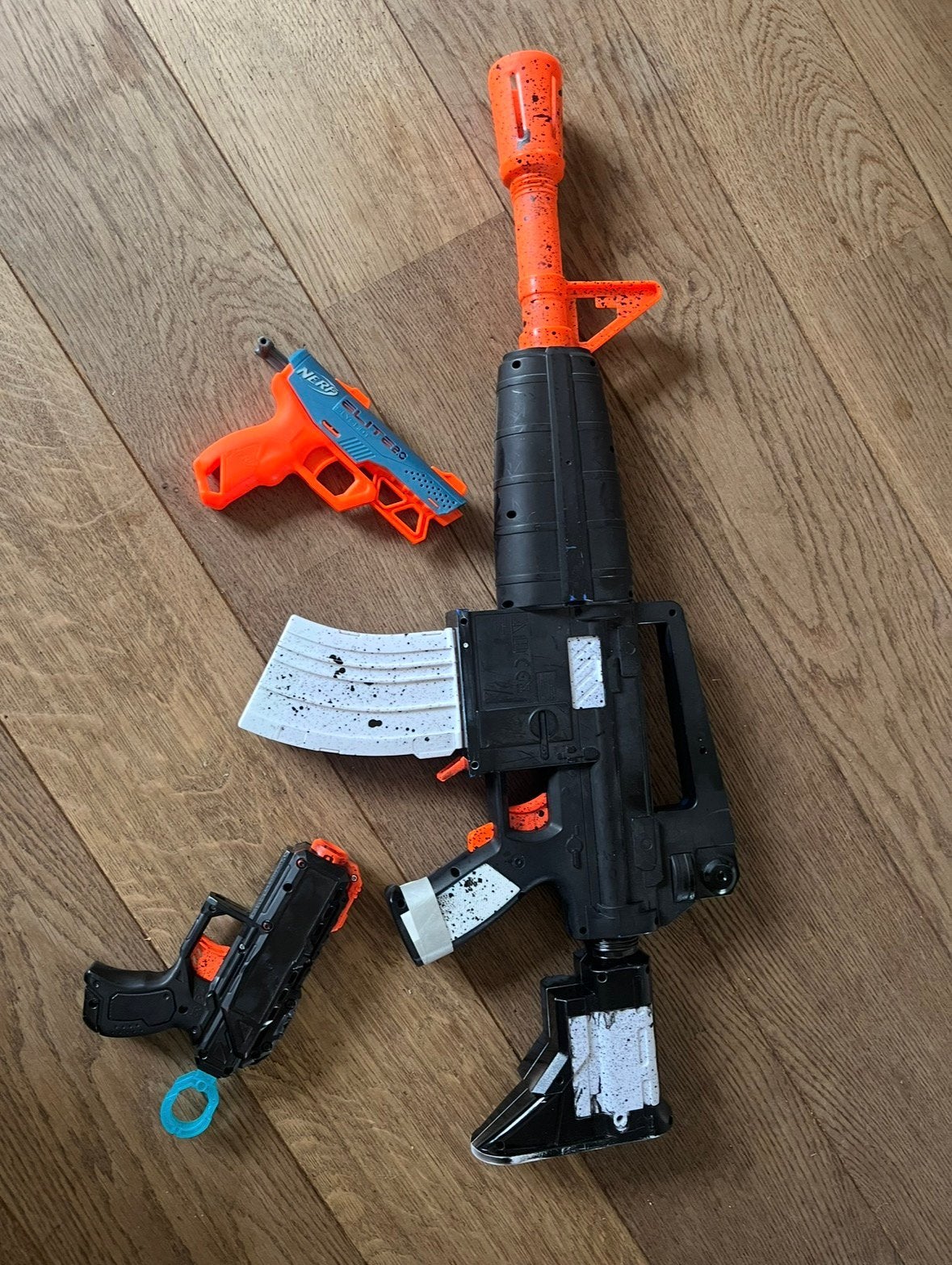 NERF geweer groot, en 2 kleine pistooltjes, Ophalen of Verzenden, Gebruikt