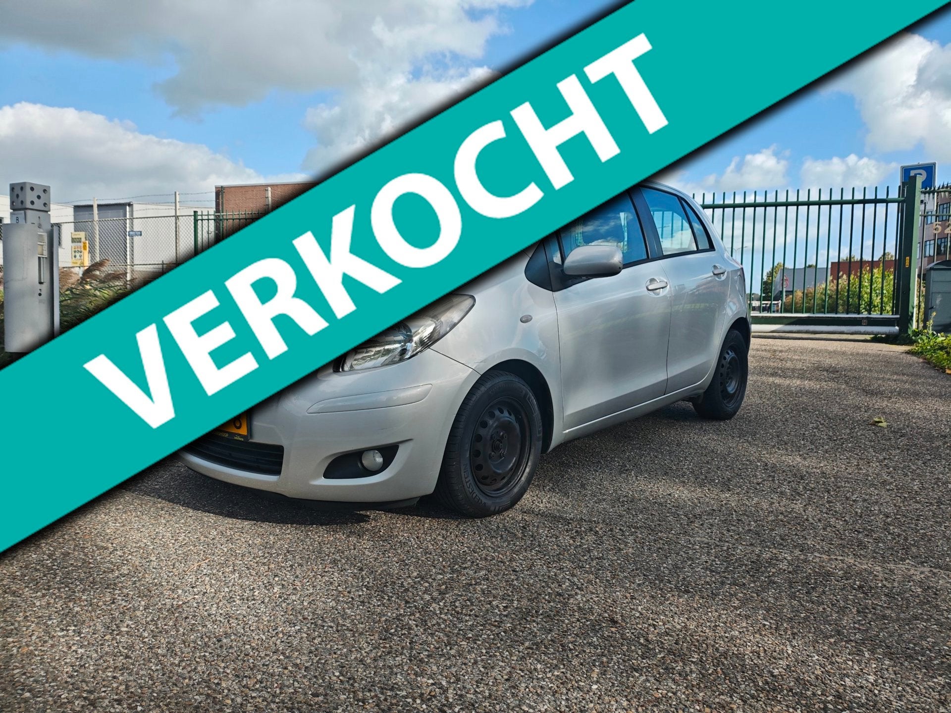 Toyota Yaris 1.4 D-4D Aspiration Airco! Apk! Nap!, Auto's, Voorwielaandrijving, Euro 5, Stof, Gebruikt