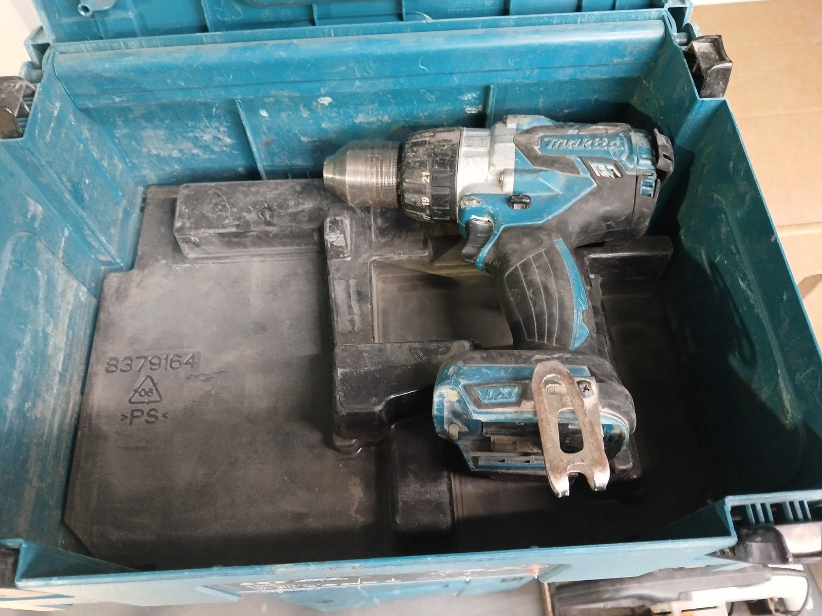 Makita DDF481ZJ Accu Boormachine 18V LXT BL Motor, Gebruikt, Variabele snelheid, Ophalen of Verzenden, Boor- en Schroefmachine