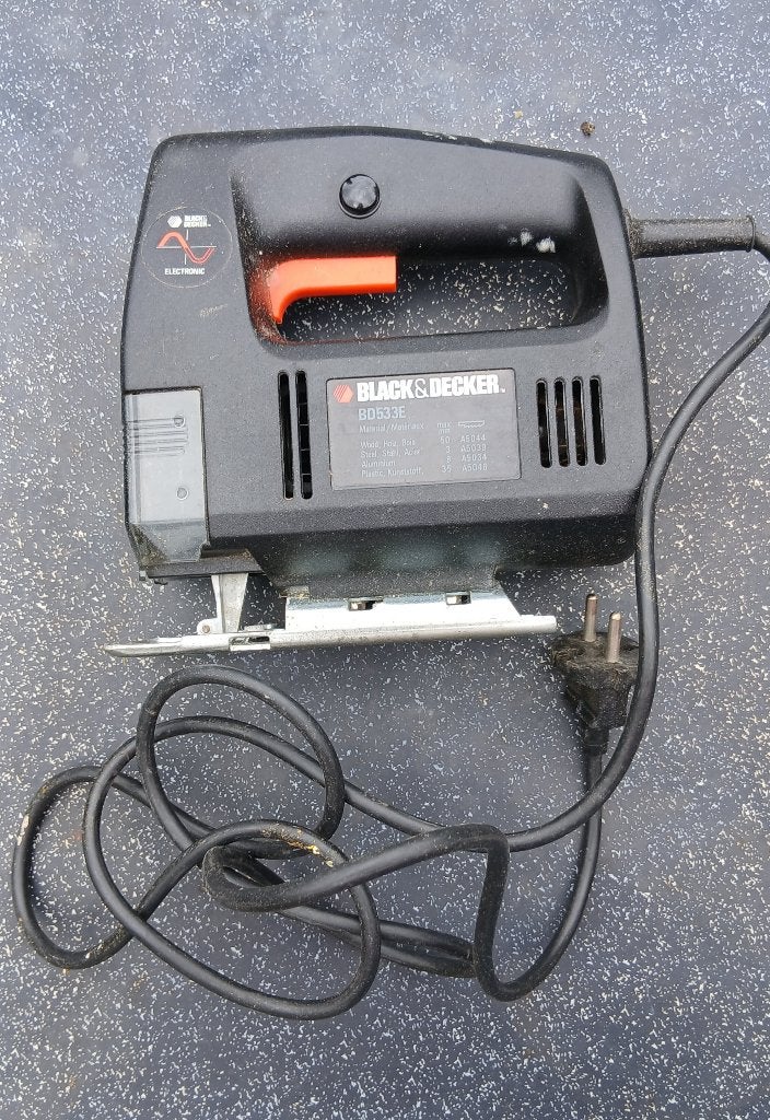 Decoupeerzaag Black & Decker. Incl. diverse nieuwe zaagjes., Gebruikt, Decoupeerzaag, Ophalen of Verzenden, Black & Decker