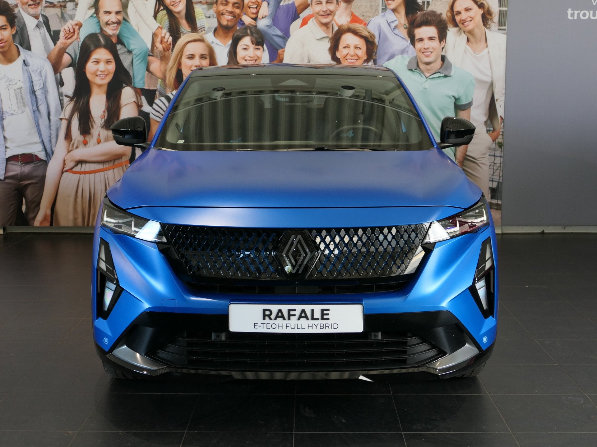 Renault Rafale 1.2 E-Tech 4x4 plug-in hybrid 300 atelier Alp, Gebruikt, Zwart, 1199 cc, Blauw