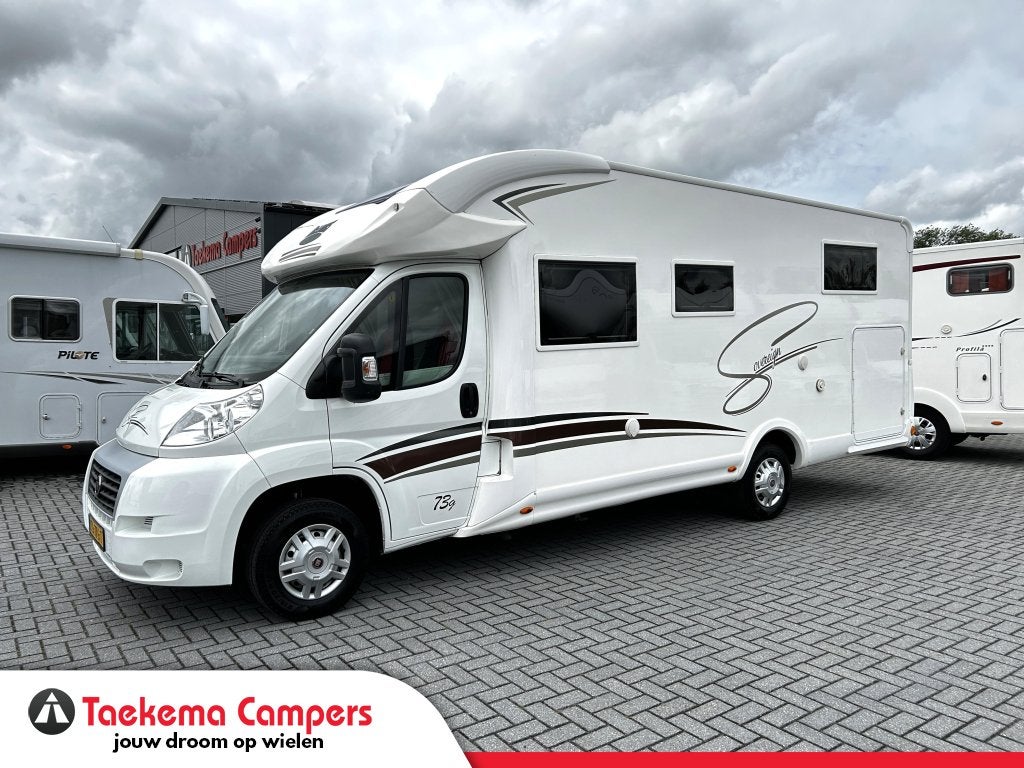 McLouis MC4 Sovereign 73 G Enkele-bedden/2014/Hefbed/Euro-5!, Caravans en Kamperen, Campers, Bedrijf, tot en met 5, Half-integraal