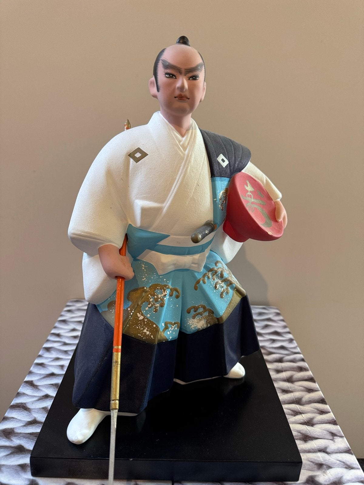 Japanse pop aardewerk - Hakata Doll Association, Ophalen, 20 - 50 cm, Steen of Keramiek, Beeld