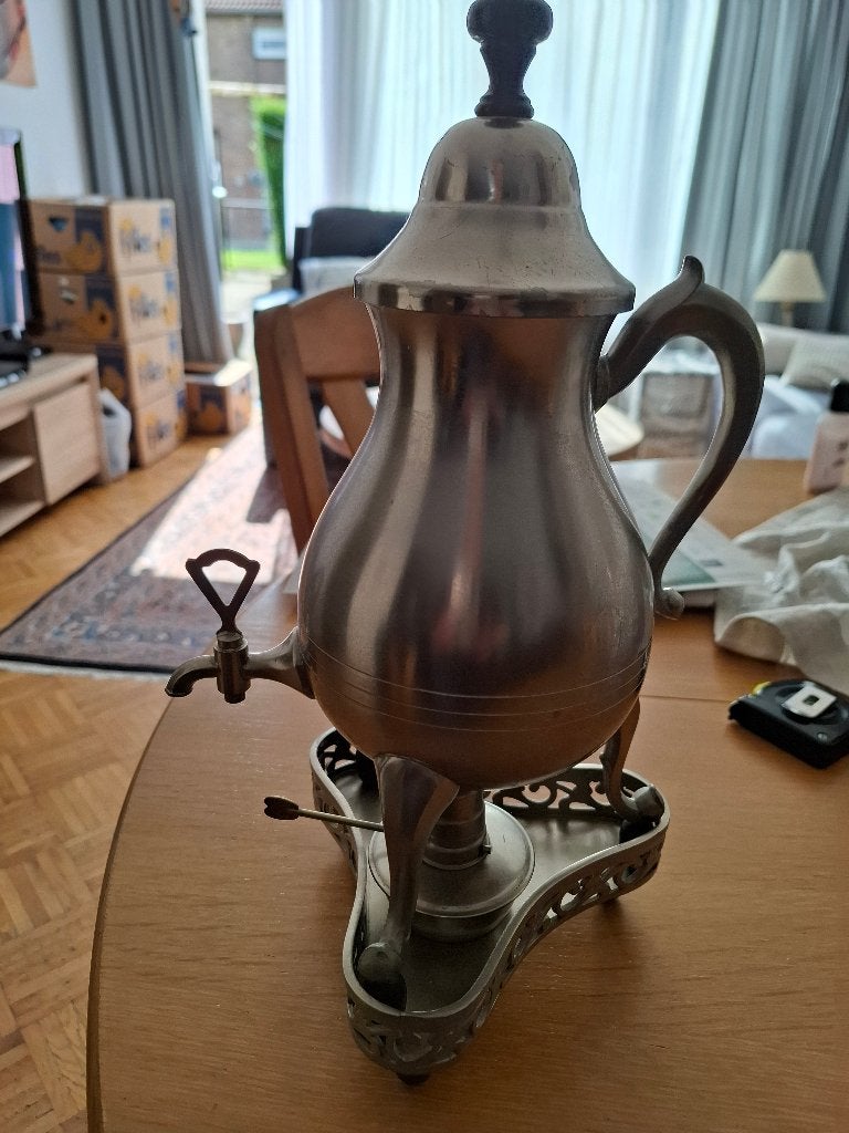 Tinnen set, Ophalen